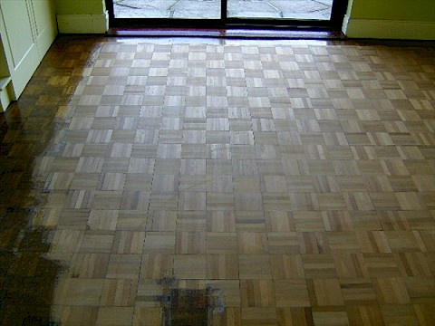Parquet Floor during Sanding